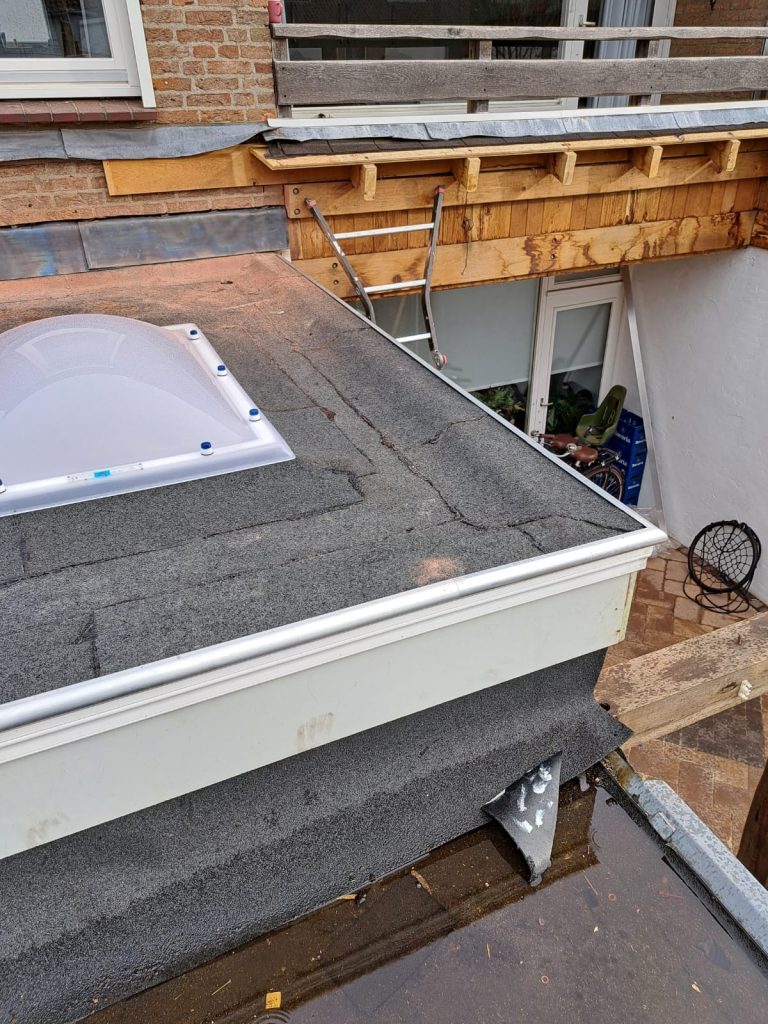 BGB Dakdekker voor bitumen dakbedekking Best, dakisolatie, dak reparatie en pannendak vervangen